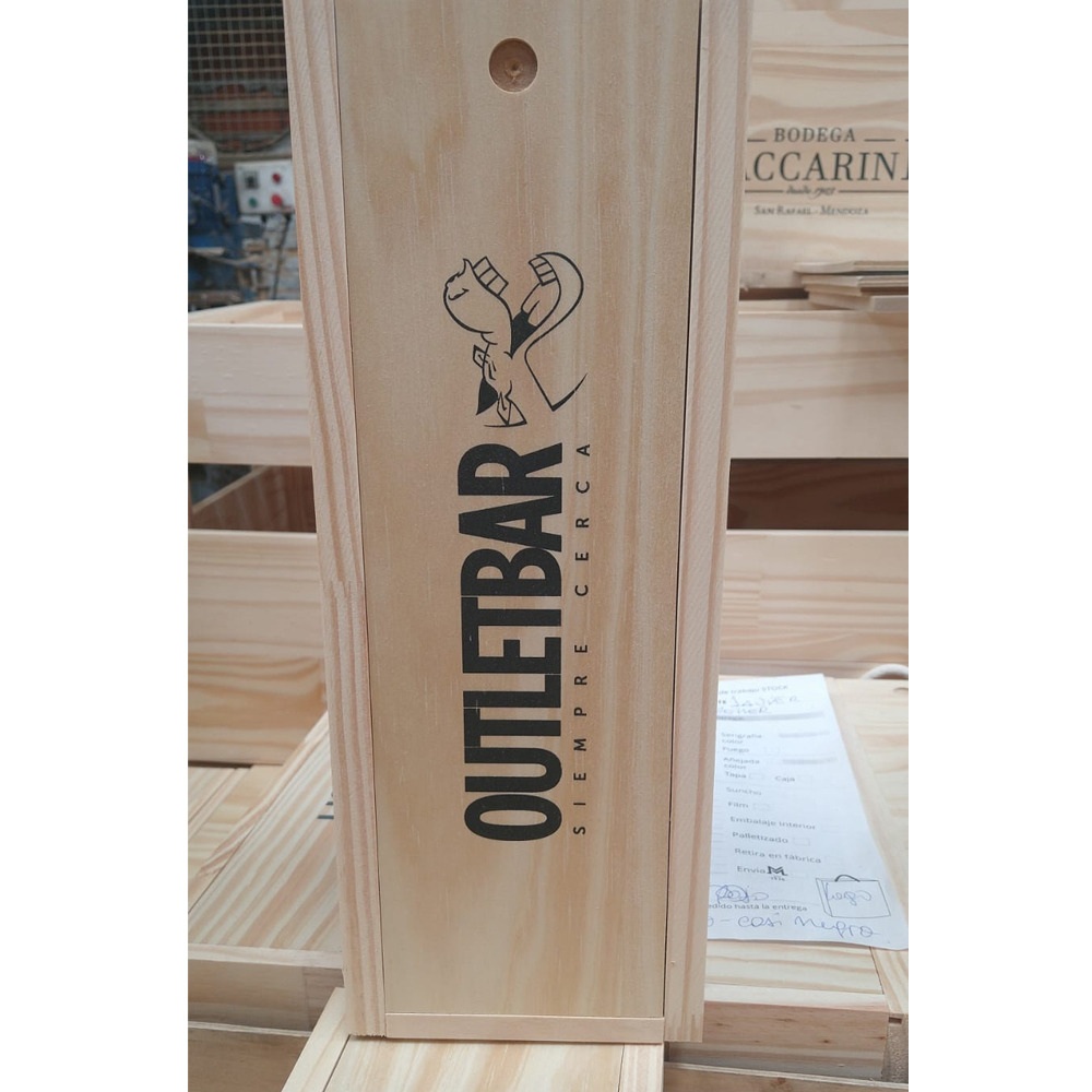 Caja de Madera 1 botella con Logo OutletBar